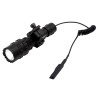 Lampe tactique 1500 lumens rechargeable par USB avec attache rail picatinny et switch déporté