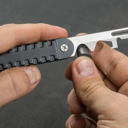 Outil d'entretien et nettoyage pour Fusil d'assaut type AR-15